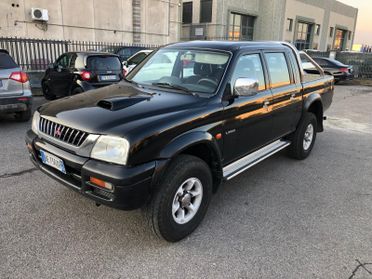 Mitsubishi L200 2.5 TDI 4WD Club Cab Pick-up