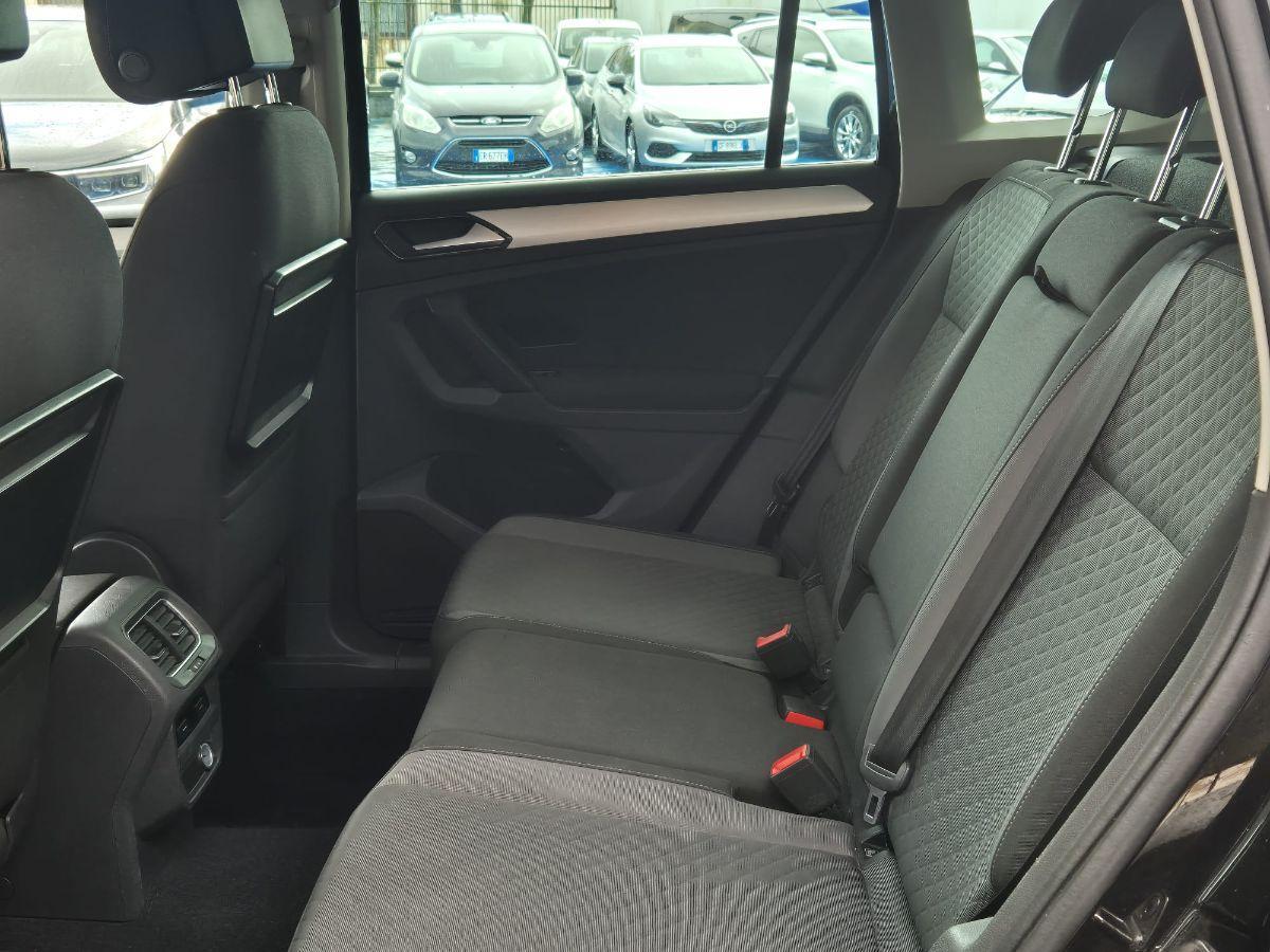 VOLKSWAGEN - Tiguan - 1.6 TDI Business BMT