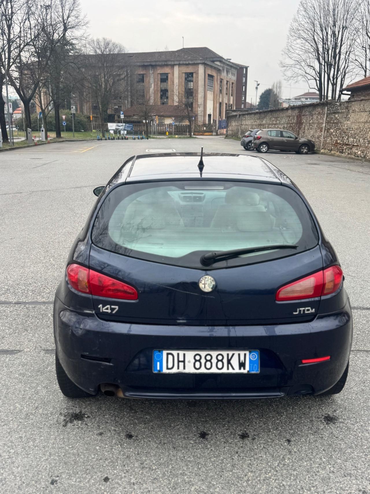 Alfa Romeo 147 1.9 JTD M-JET 16V 5 porte Dist.