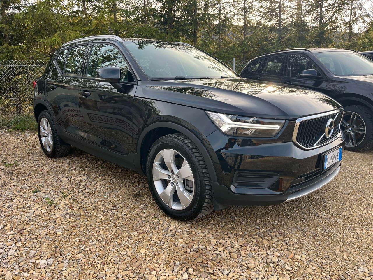 Volvo XC40 XC40, 2.0 l., SUV / crossove