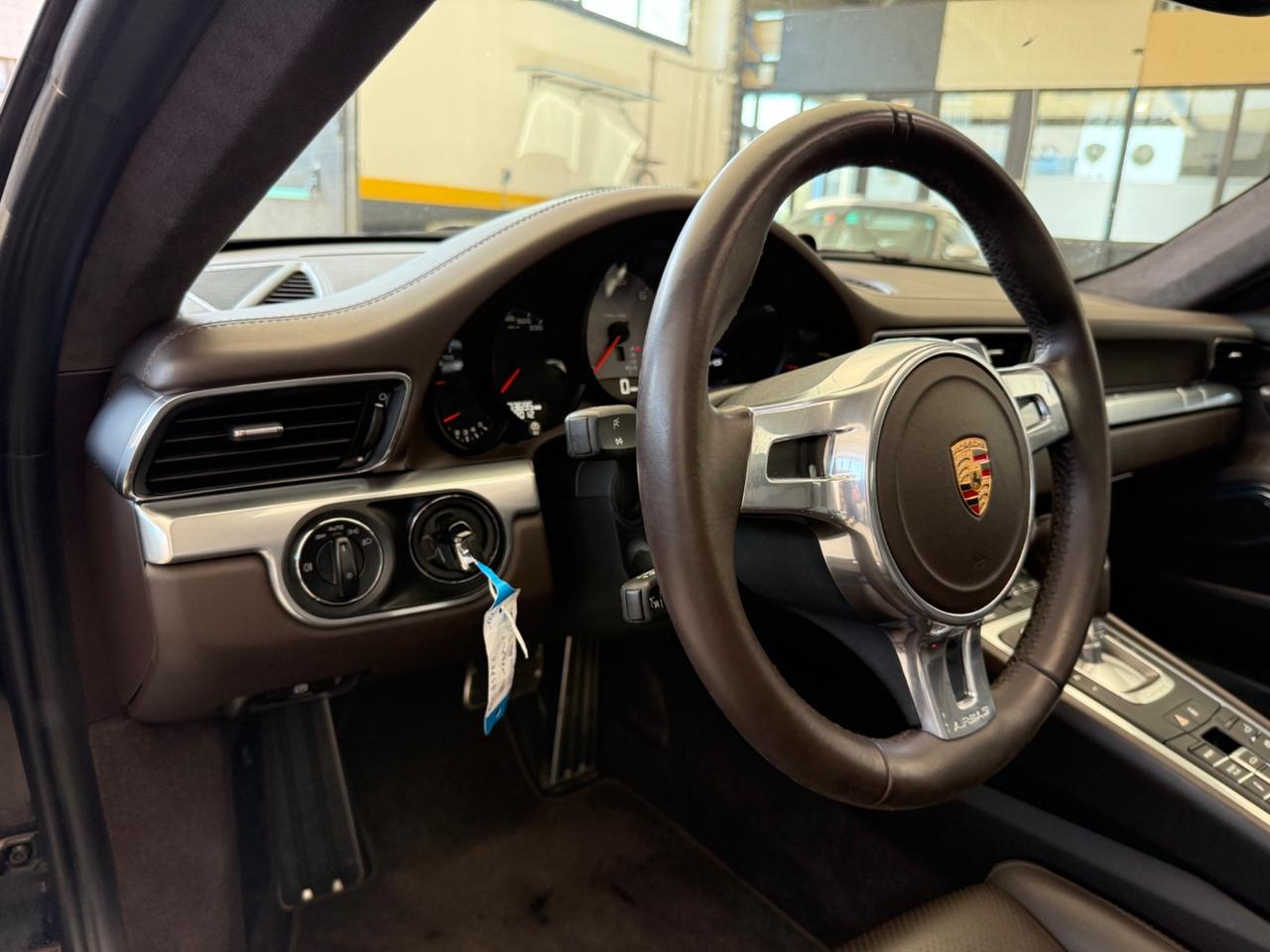 Porsche 911 3.8 Carrera 4S Coupé