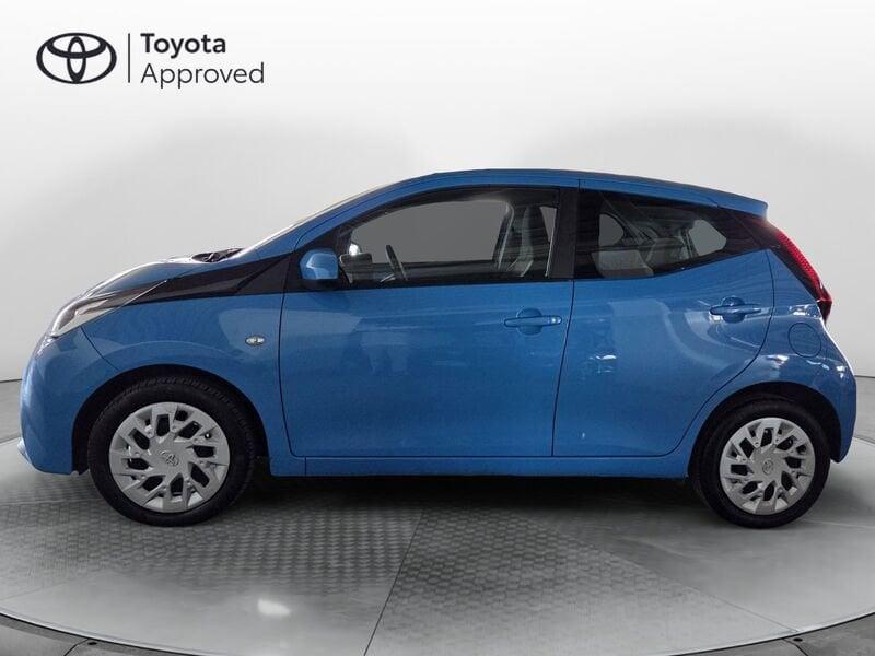 Toyota Aygo 2ª serie Connect 1.0 VVT-i 72 CV 5 porte x-play