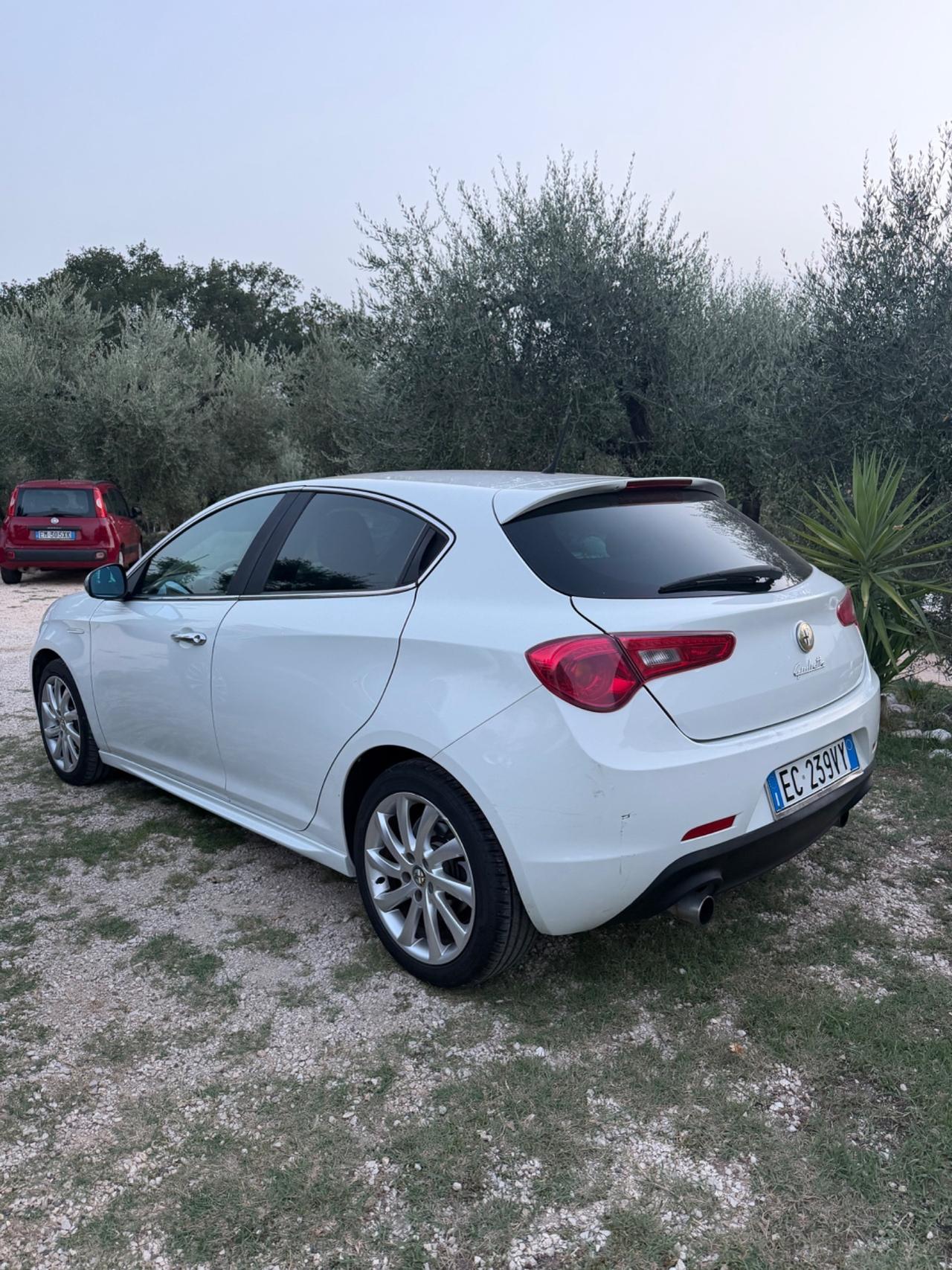 Alfa Romeo Giulietta 2.0 JTDm-2 170 CV Distinctive