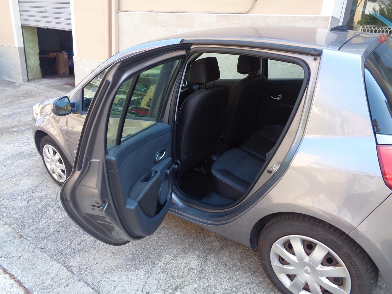 Renault Clio 1.5 dCi 70CV Dynamique ( FINANZIABILE )