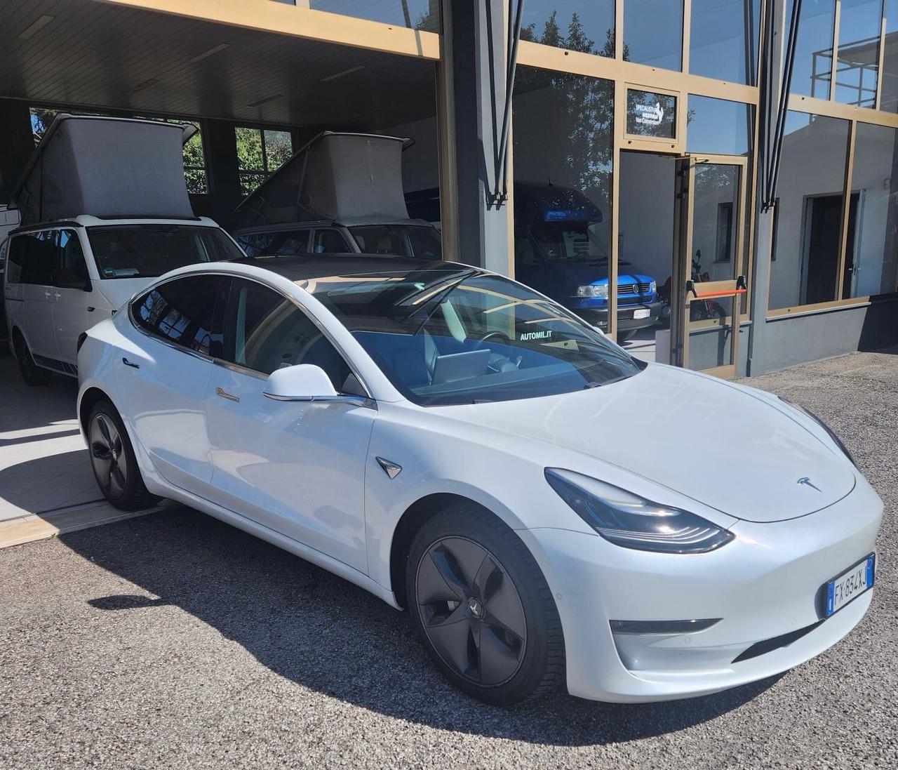 Tesla Model 3 Model 3 Long Range Dual Motor AWD