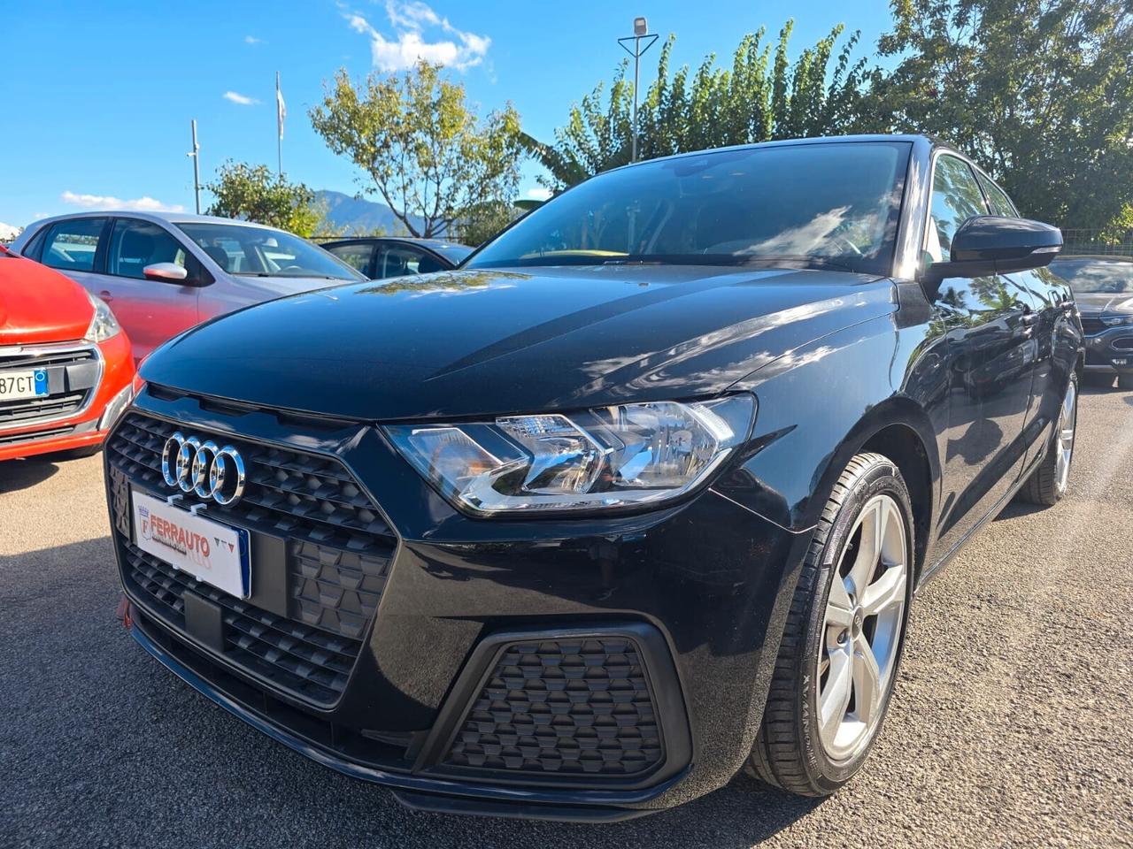 AUDI A1 SPORTBACK 1.0 95CV AUTOMATICA