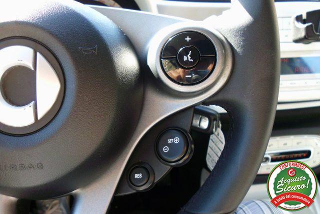 SMART ForFour 70 1.0 Passion