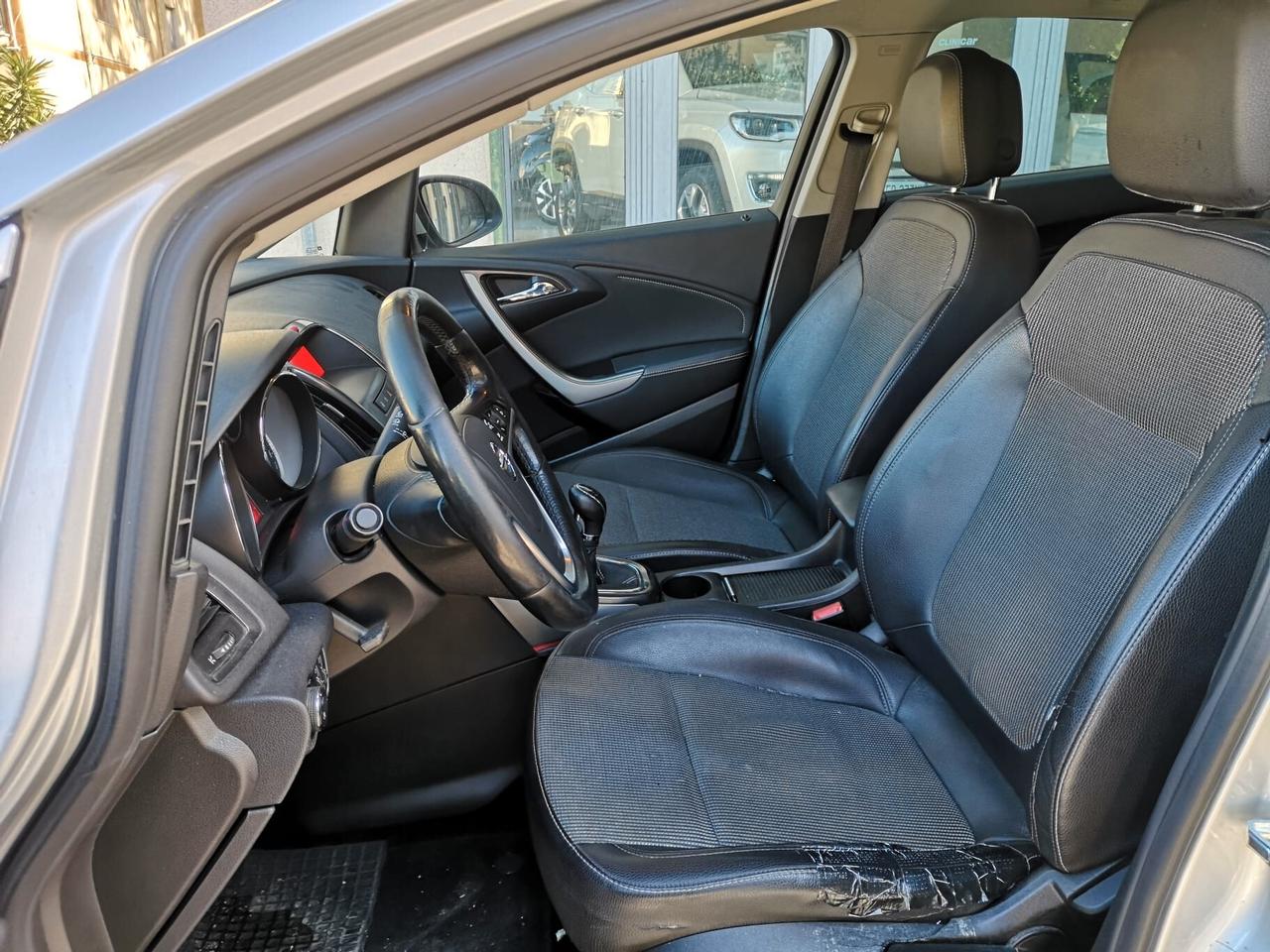 Opel Astra 1.7 CDTI 110CV 5p 2011