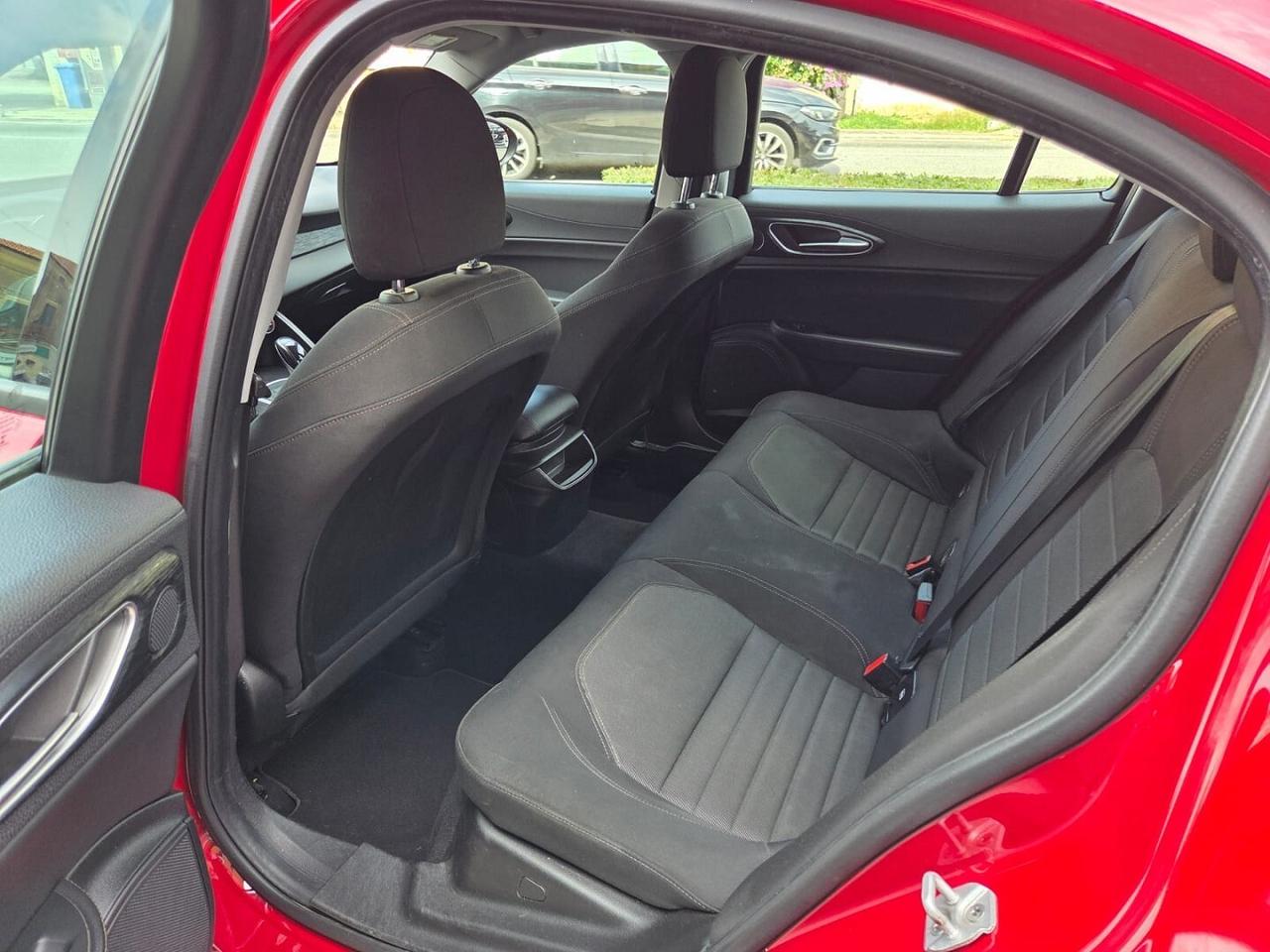 ALFA ROMEO GIULIA 2.2TD 160CV 118KW AUTOM NAV-2019