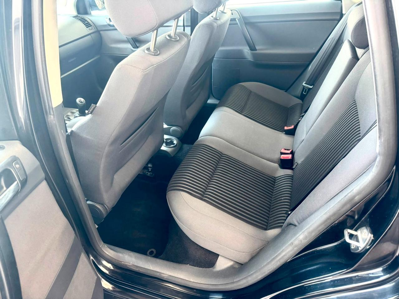 Volkswagen Polo 1.6 OK Neopatentati