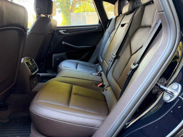 PORSCHE Macan 2.0 245CV PDK UNIPROPRIETARIO CERCHI DA 20" PASM