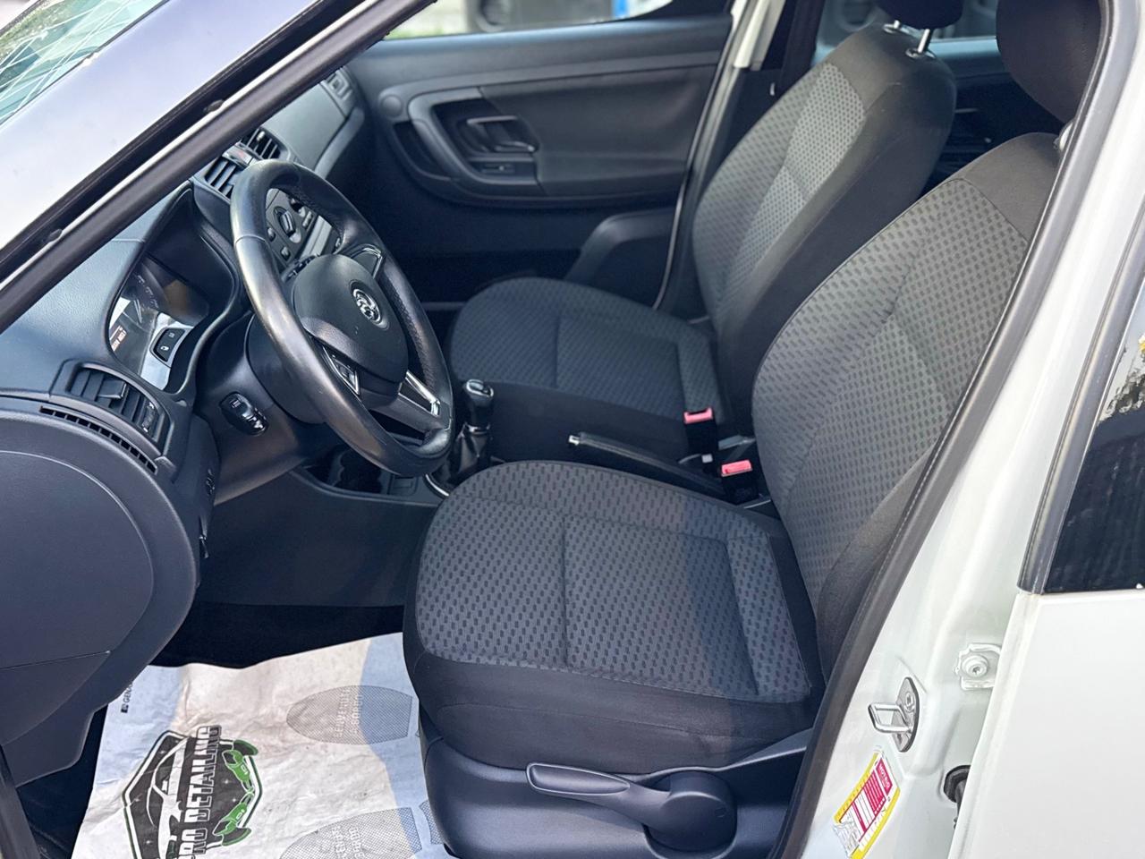Skoda Roomster 1.6 TDI 90CV Neopatentati 2014