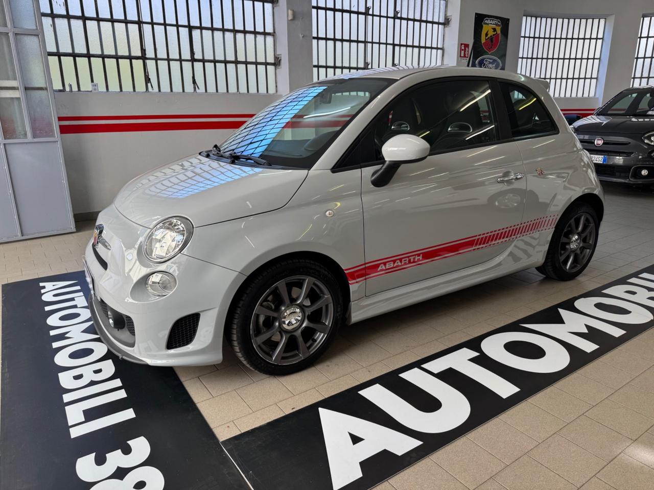 Abarth 595 1.4 Turbo T-Jet 140 CV