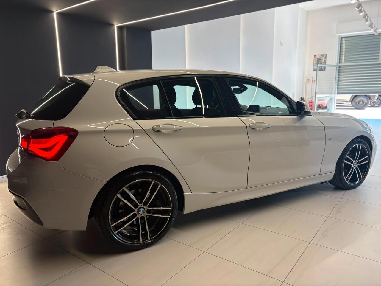 Bmw 116 116d 5p. Msport