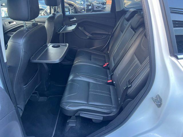 FORD Kuga 2.0 TDCI 150 CV S&S 4WD Powershift Titanium