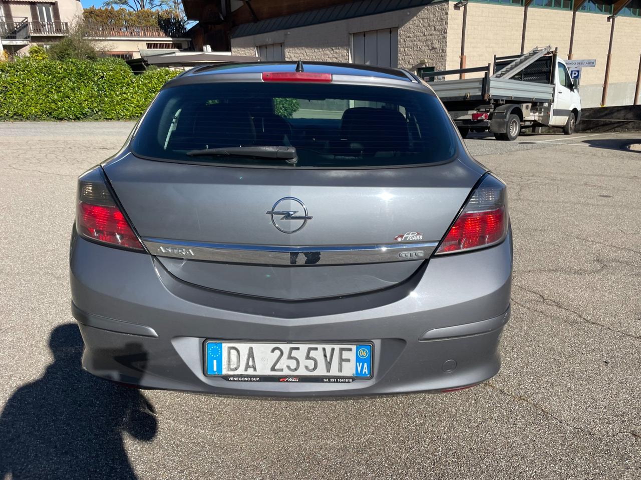 Opel Astra GTC 1.7 CDTI