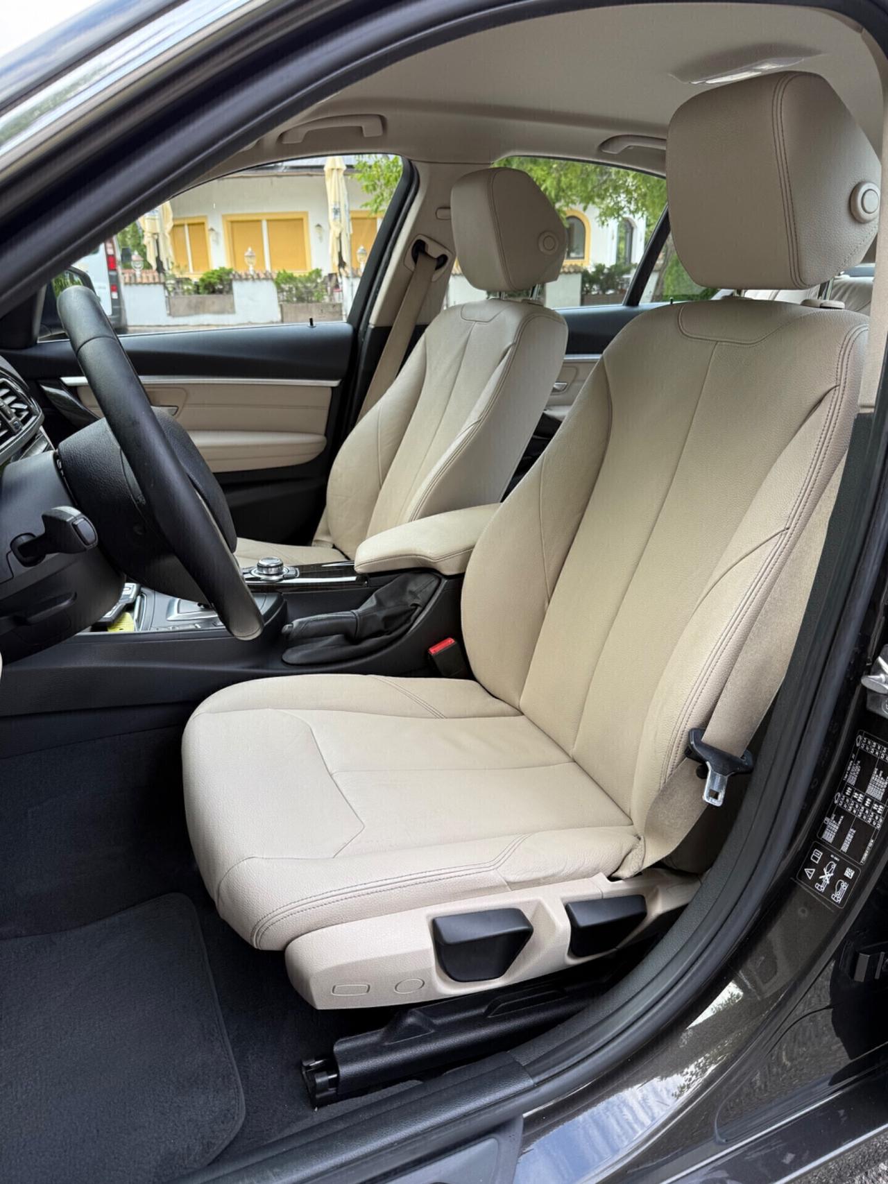 Bmw 320 320d xDrive Luxury