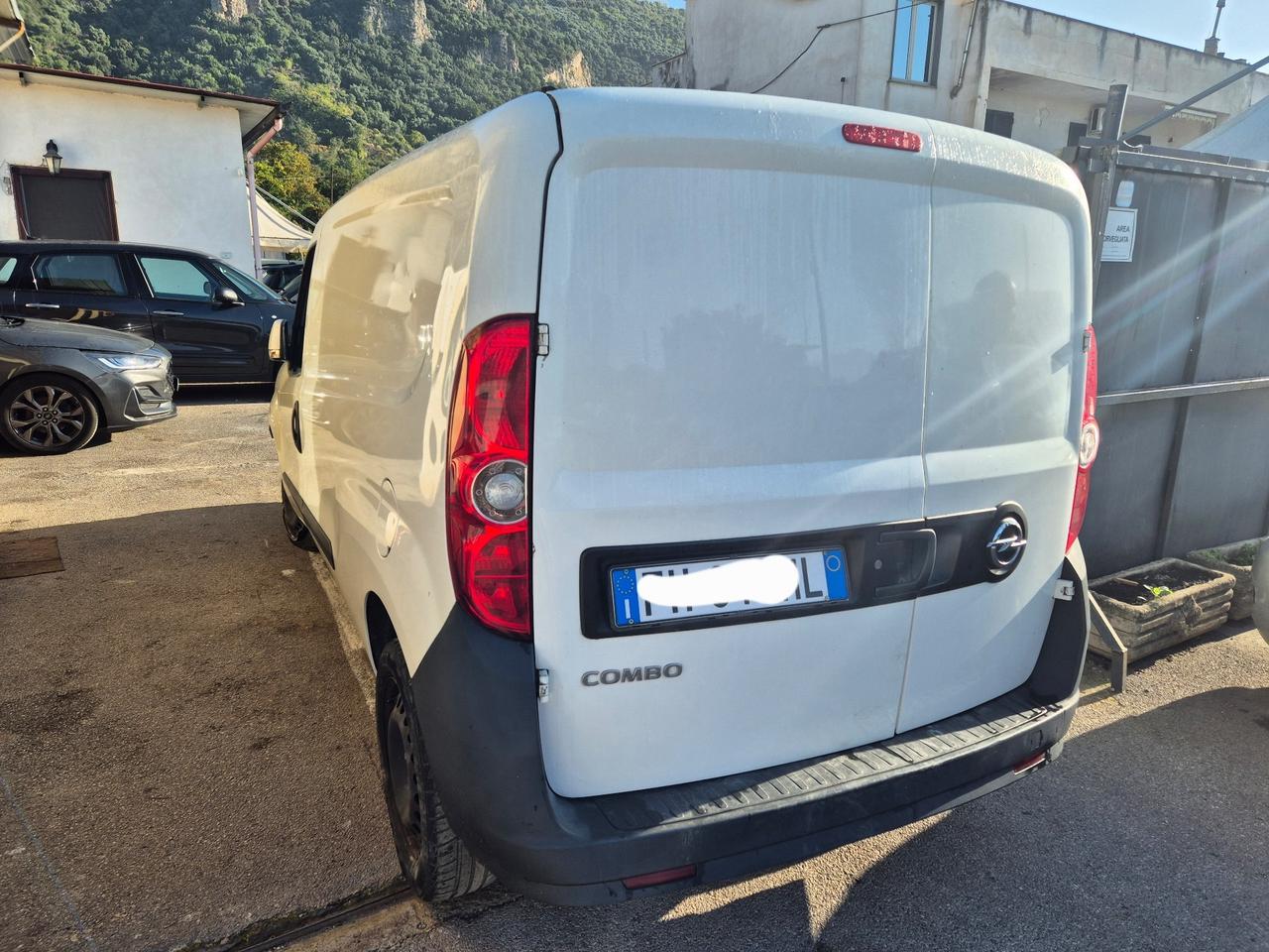 Opel combo maxi