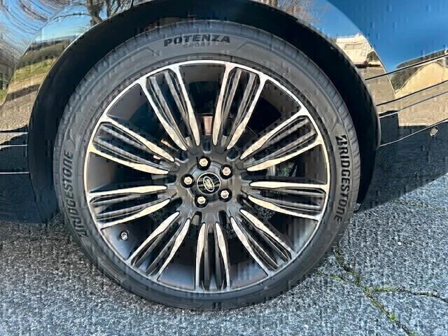 Range Rover Velar 04/21 km.16519 3.0D i6 300cv R-Dy. SE