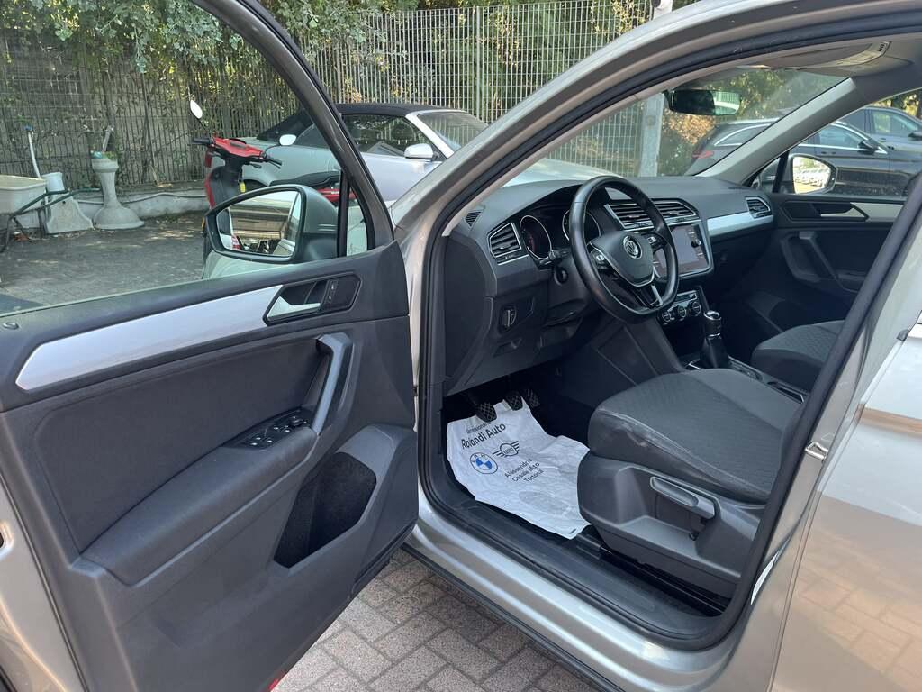 Volkswagen Tiguan 1.6 TDI SCR BlueMotion Business