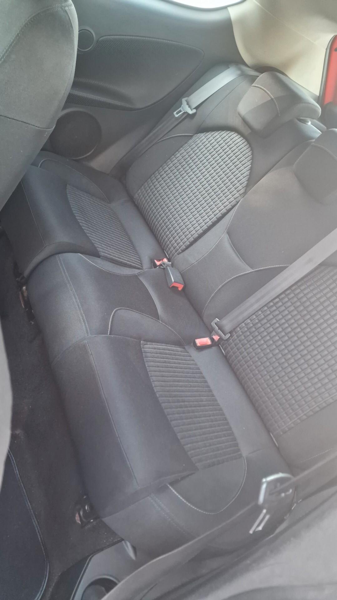 Alfa Romeo MiTo 1.6 JTDm 16V Distinctive Sport Pack