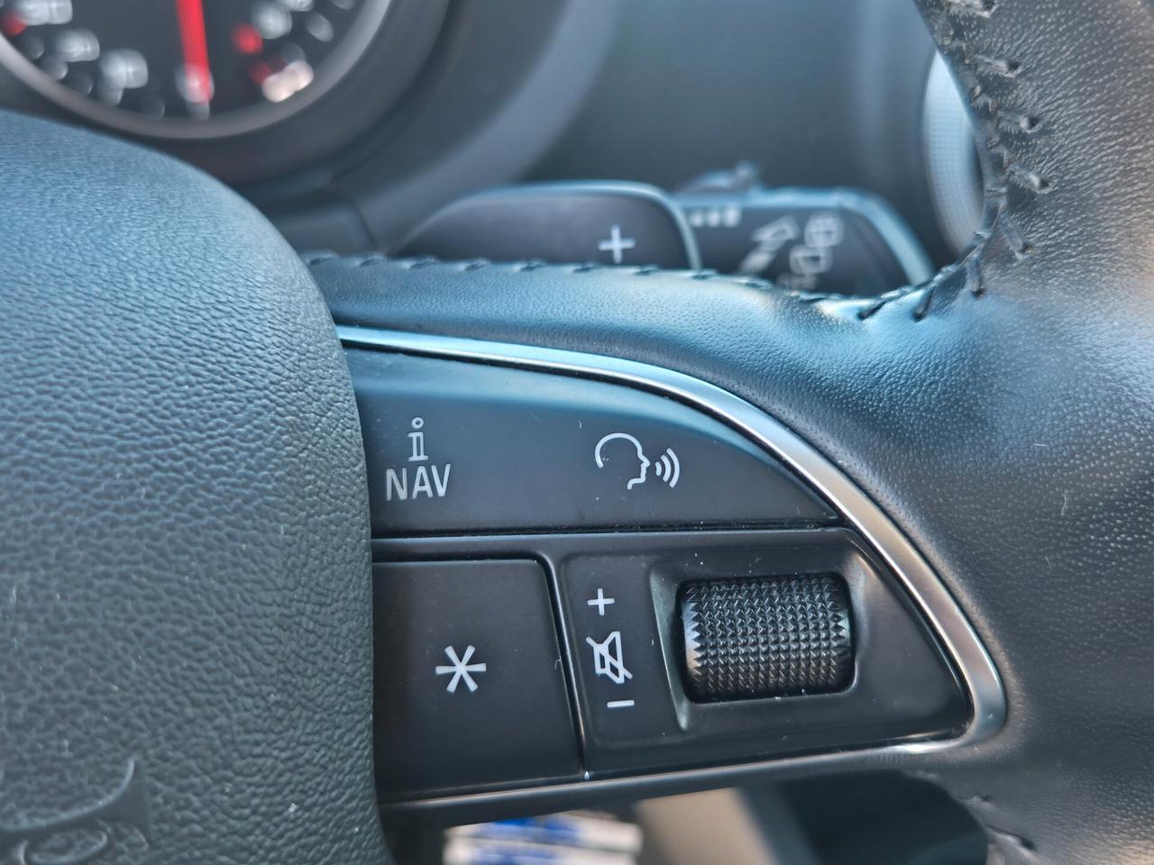 Audi A3 1.6 TDI ultra Attraction S-TRONIC