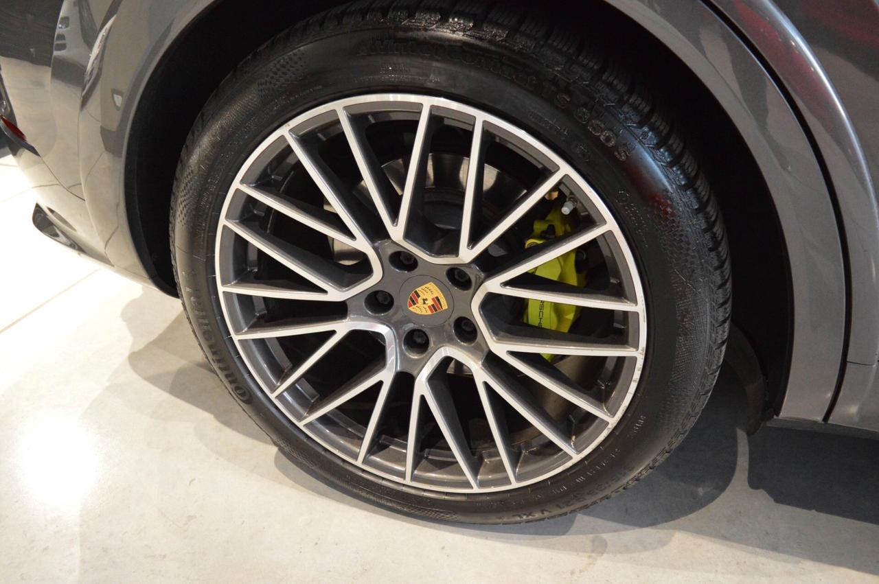 Porsche Cayenne Coupé 3.0 V6 E-Hybrid