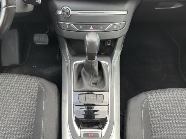 PEUGEOT 308 Active 1.5 Blue HDI 130