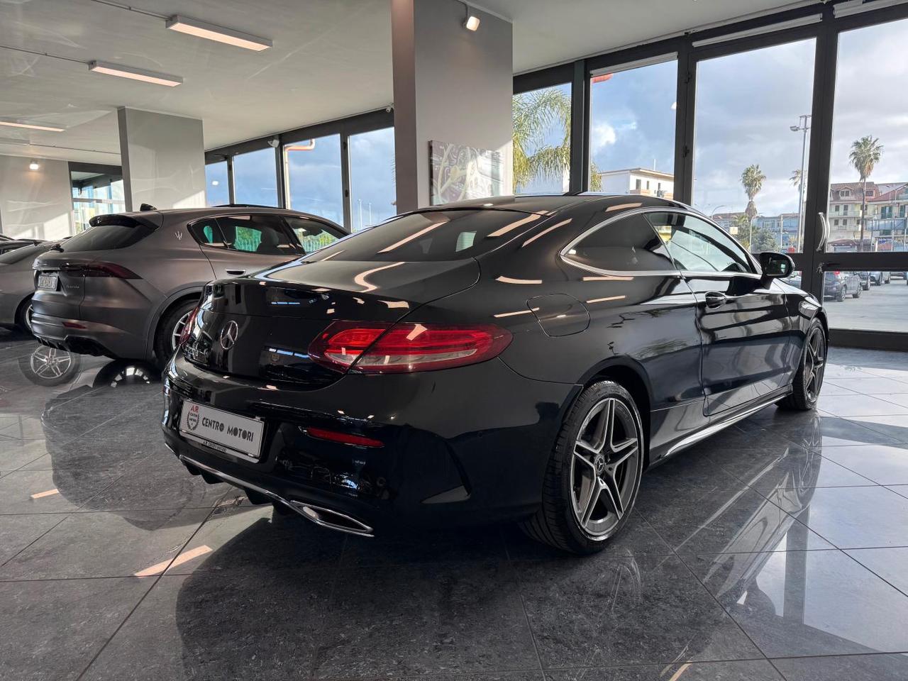 Mercedes C 220 D Coupè Amg Premium Plus Cockpit Full