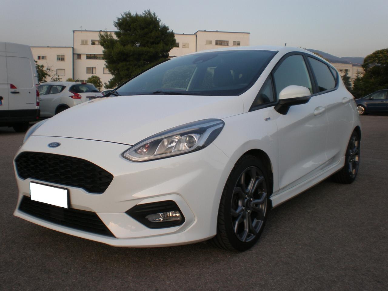 Ford Fiesta 1.5 td ST-Line, pochi km, full