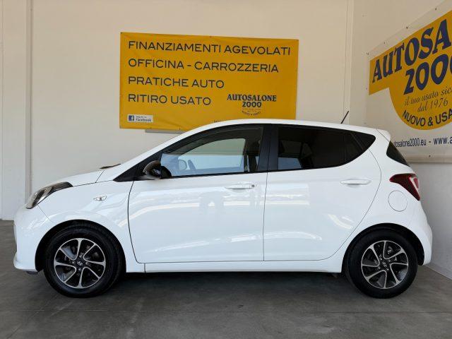 HYUNDAI i10 1.0 GPL Tech NEOPATENTATI / PREZZO REALE