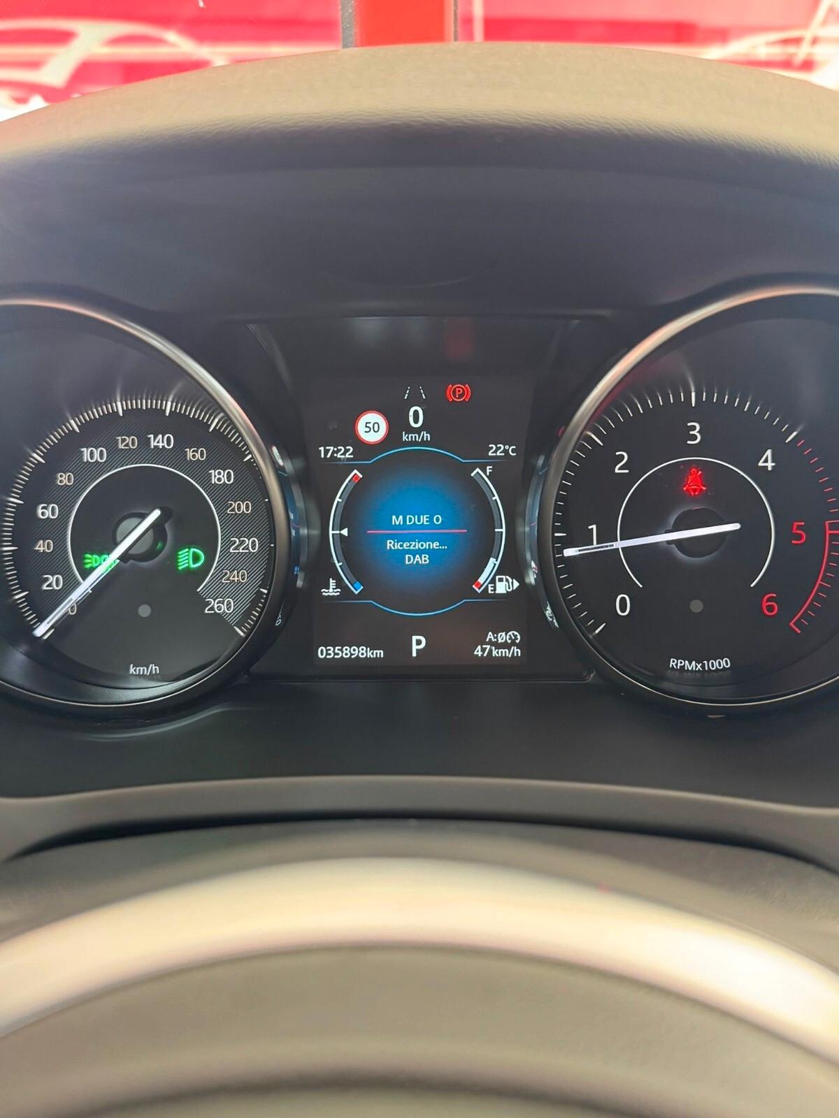 Jaguar E-Pace 2.0D 150 CV AWD aut. R-Dynamic