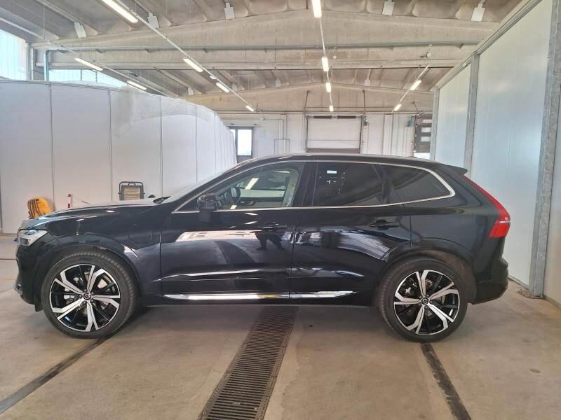 VOLVO XC60 (2017-->) XC60 T6 Recharge Plug-in H...