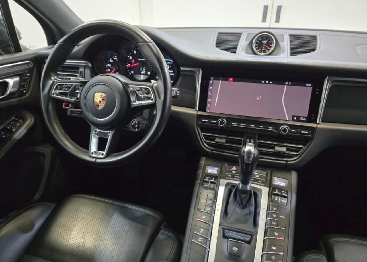 Porsche Macan 2.0 Turbo Benzina Nuovo modello 265cv