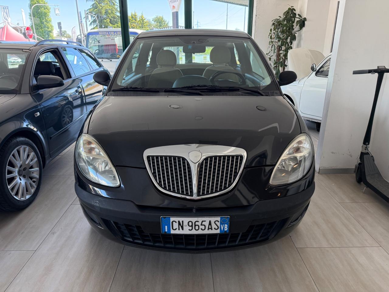 Lancia Ypsilon 1.2