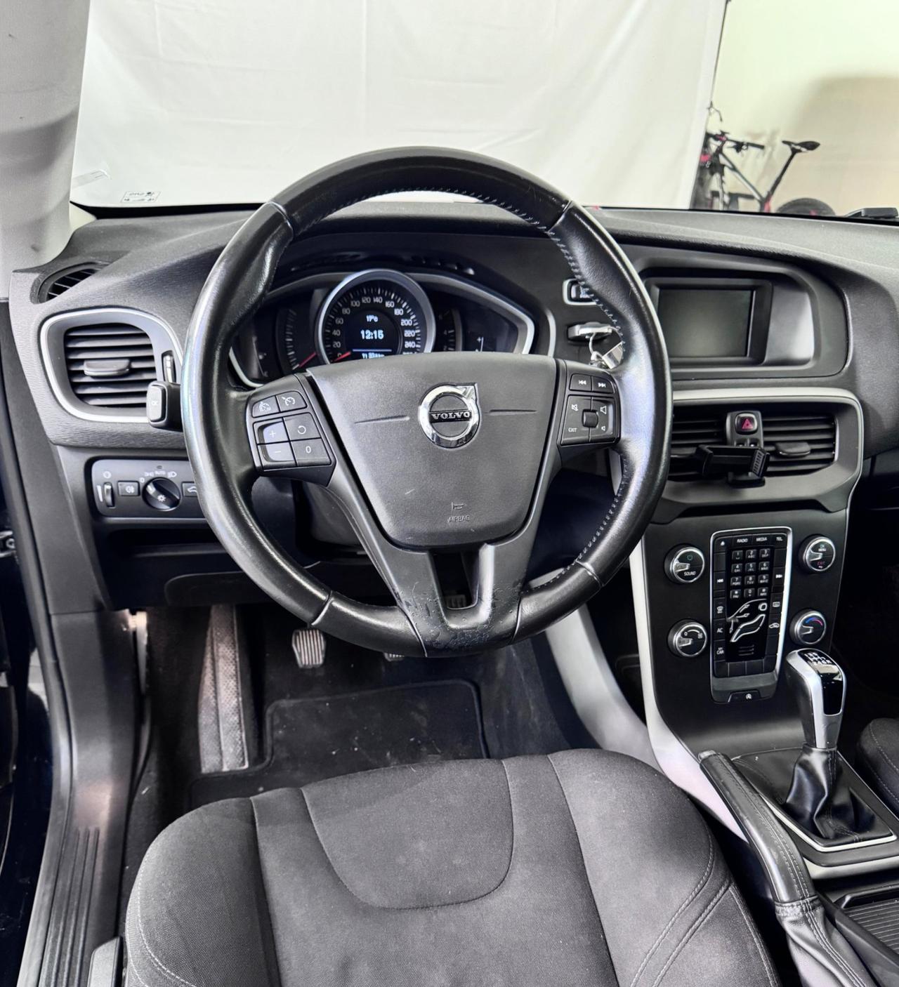 Volvo V40 2.0 d2 Momentum my17