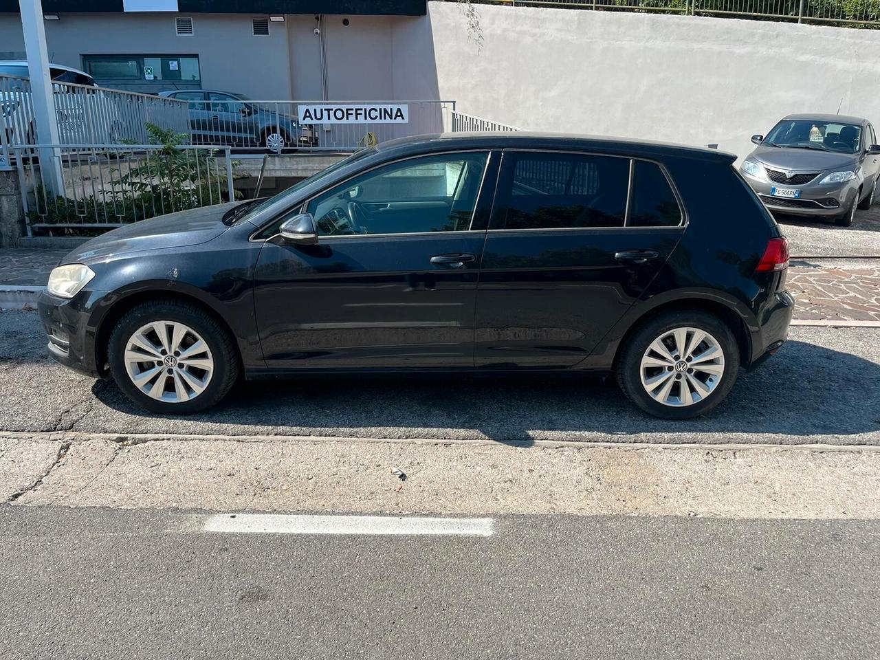 VOLKSWAGEN GOLF VII 1,6 TDI 110 CV HIGHLINE BLUEMOTION 5P