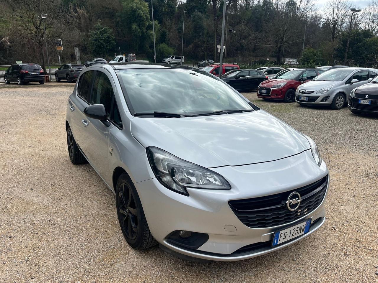Opel Corsa 1.4 Benzina/GPL - Neopatentati