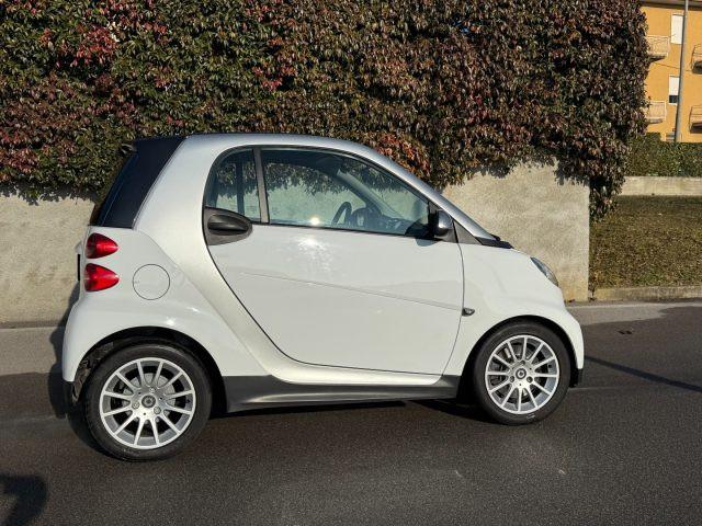 SMART ForTwo 1000 45 kW MHD coupé pure NEOPATENTATI