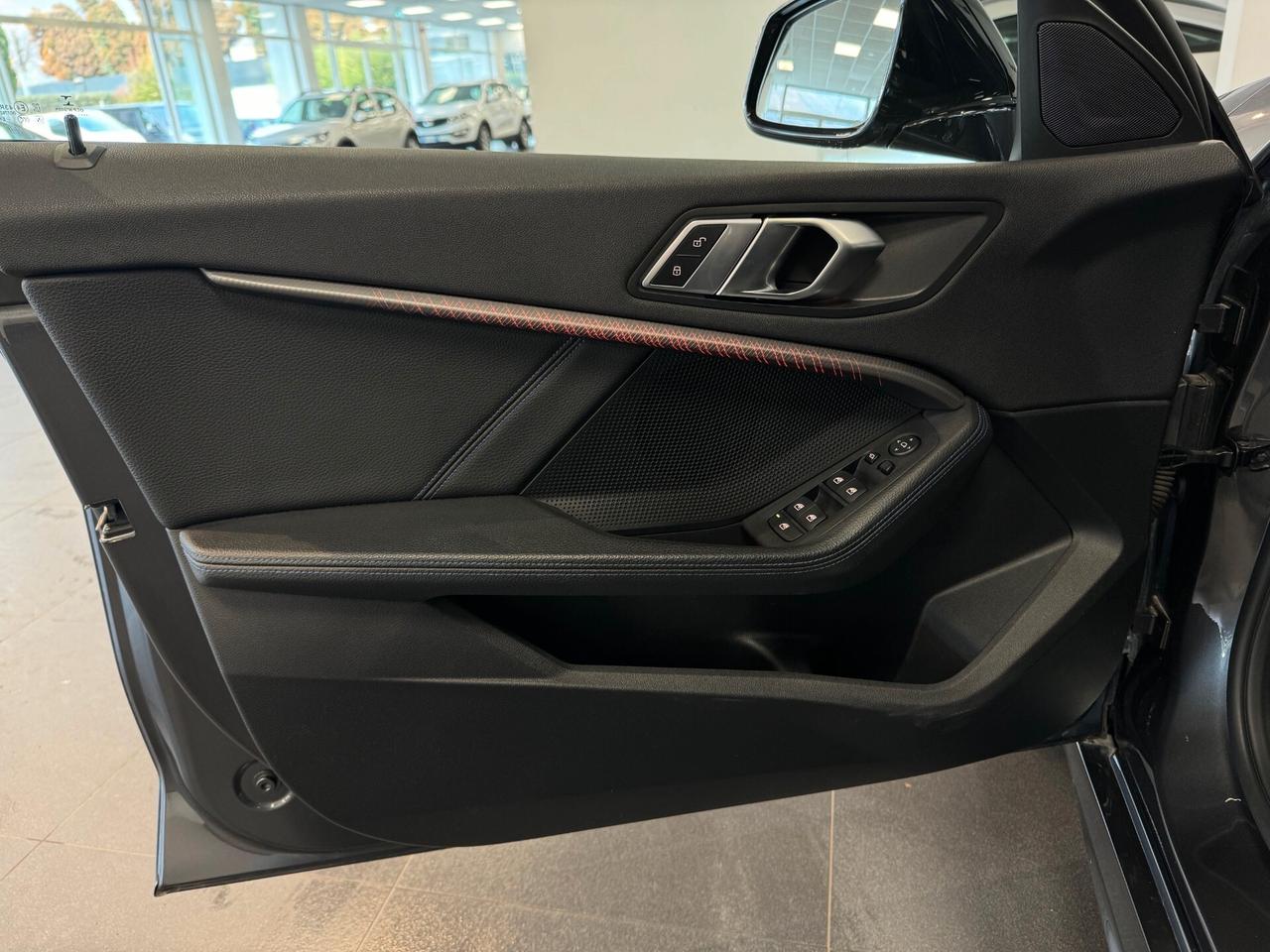 Bmw 135 M 135i xDrive BLACK PACK UNIPROP. 45.000 KM