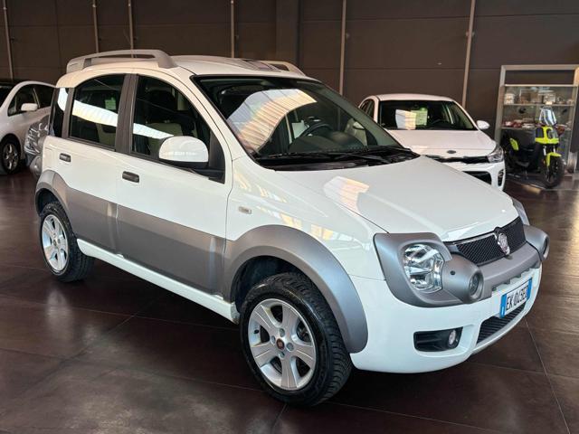 FIAT Panda 1.3 MJT 16V DPF 4x4 Cross