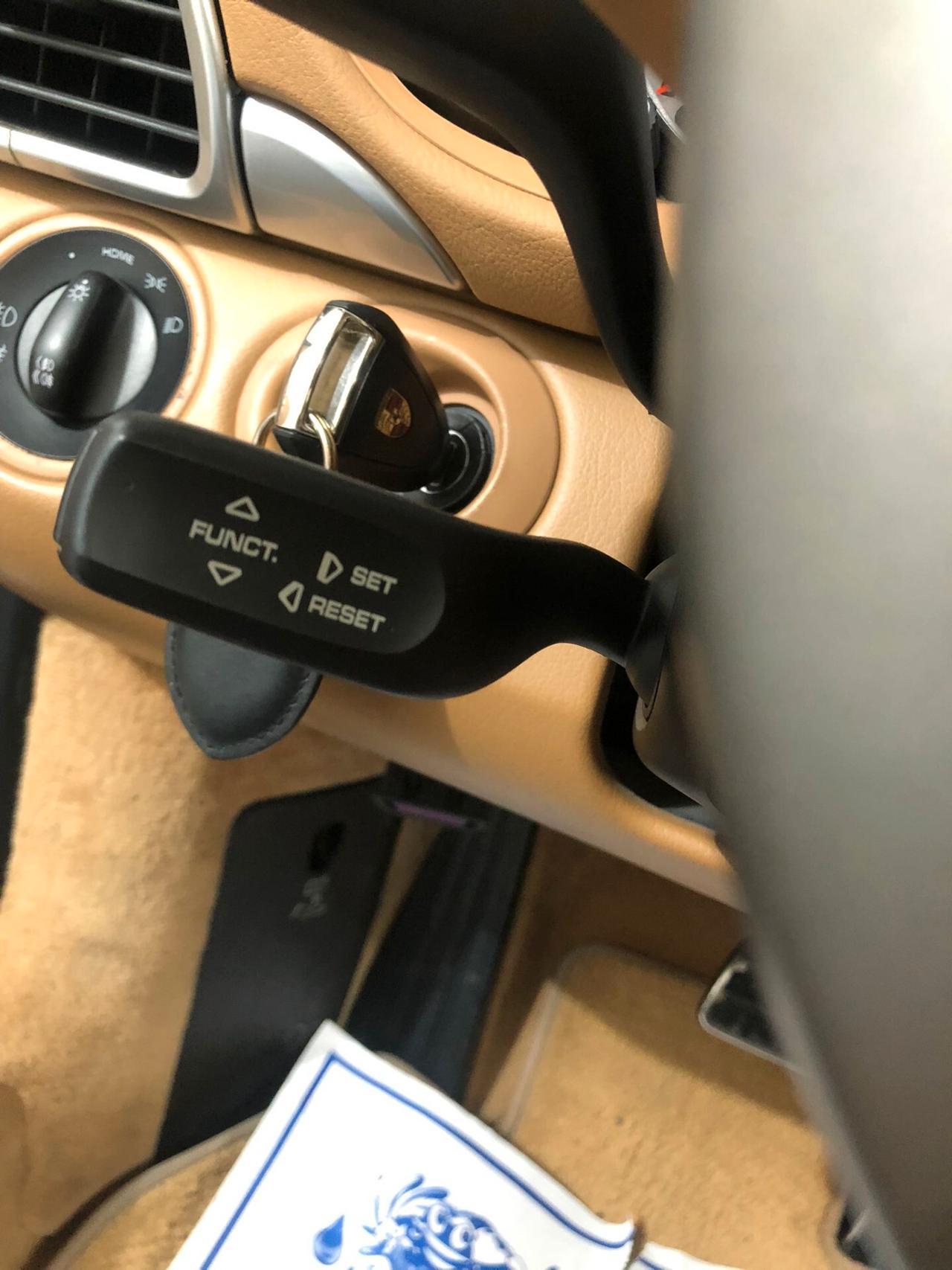 Porsche 911 Carrera 4S Cabriolet