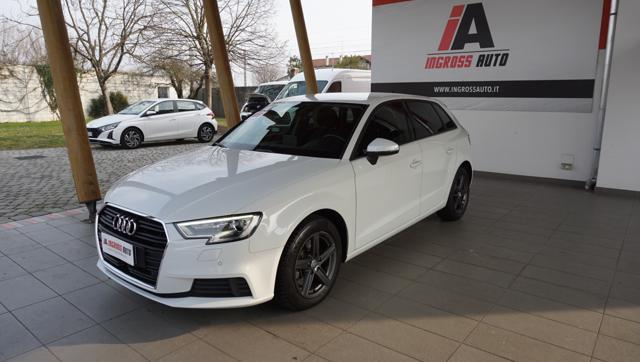 AUDI A3 SPB 40 TDI quattro S tronic Business