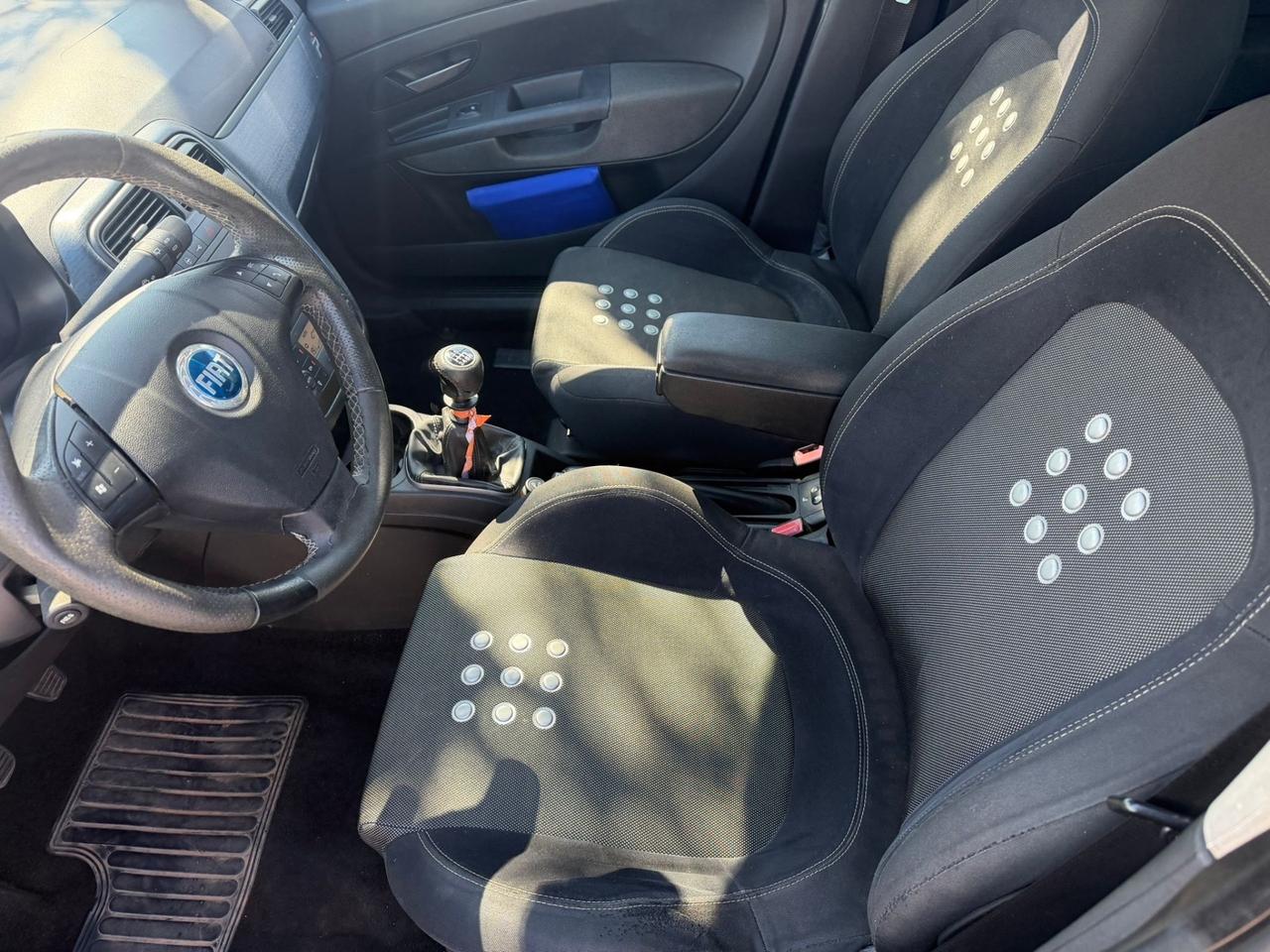 Fiat Grande Punto 1.4 Starjet 16V 5 porte Emotion NEOPATENTATI!!!