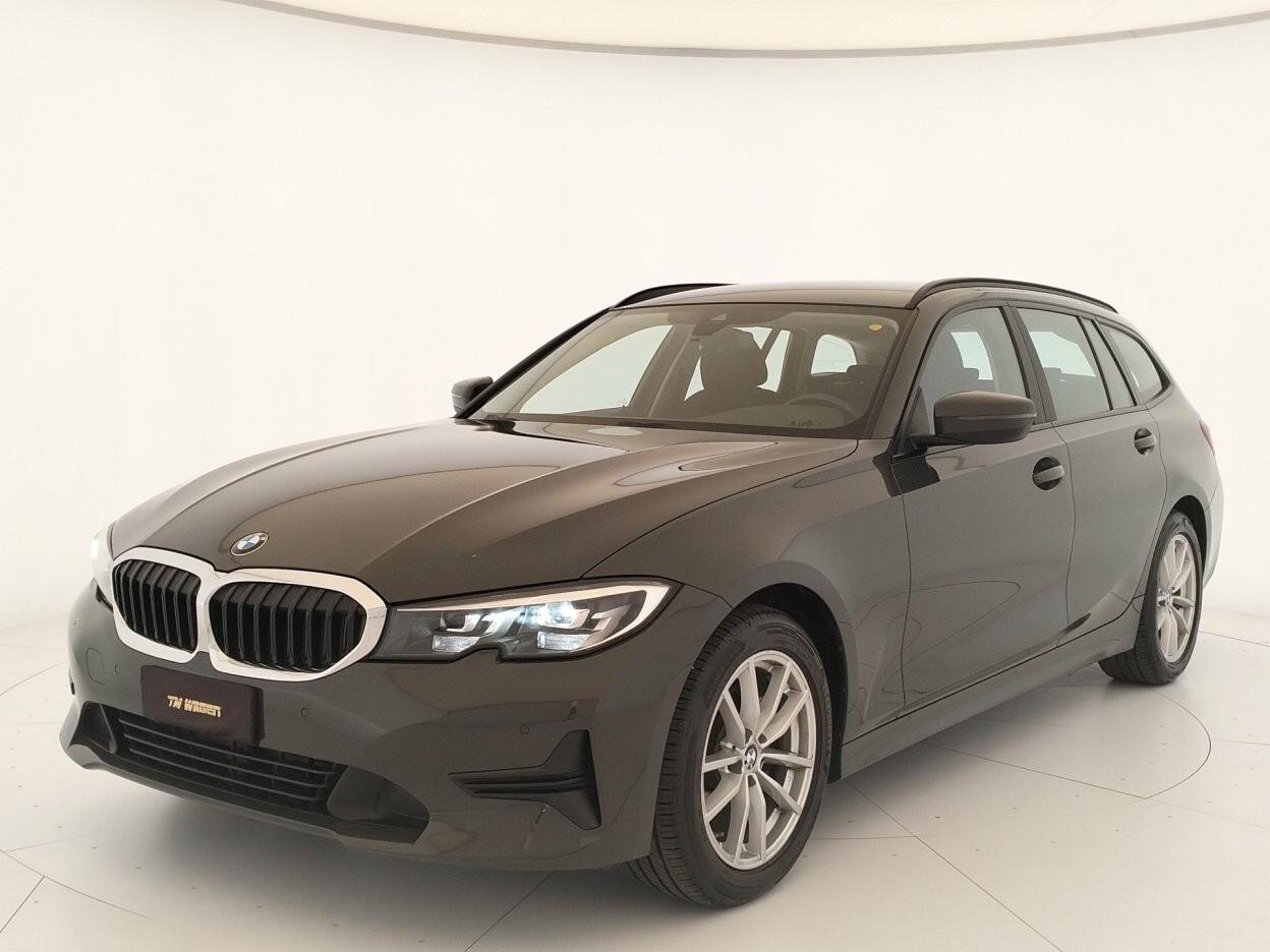 BMW 318d Touring mhev 48V Business Advantage auto - IVA ESPOSTA
