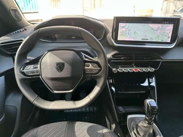 Peugeot 2008 1.2 100cv Allure + Navi + Key Less + Camera 360