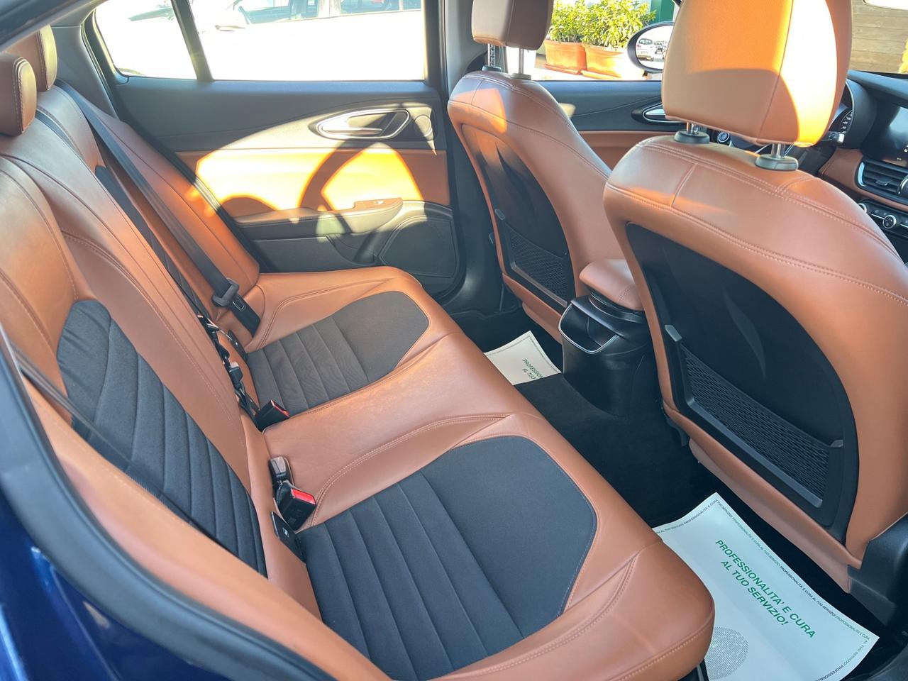 Alfa Romeo Giulia 2.2 150 CV AT8 Super