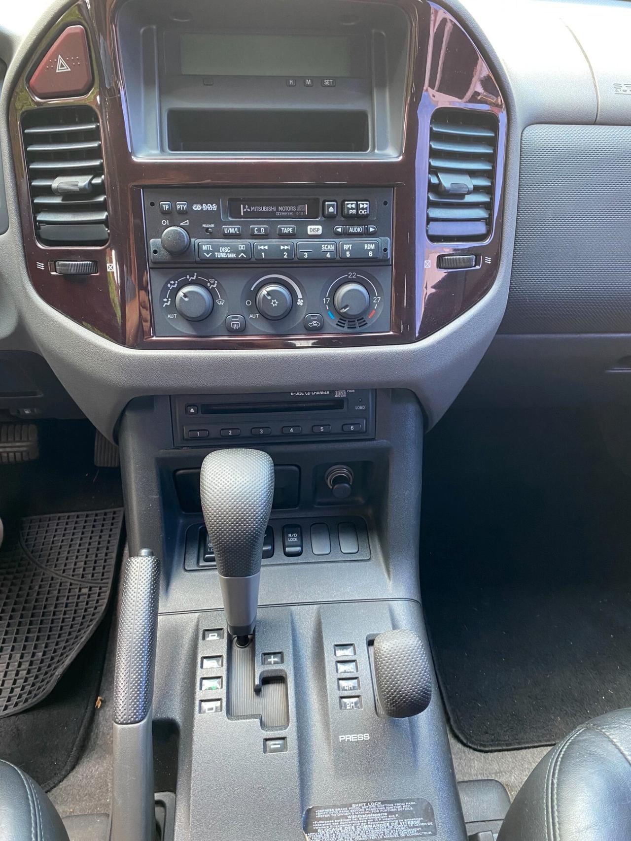 Mitsubishi Pajero 3.2 16V DI-D 3p. GLS1