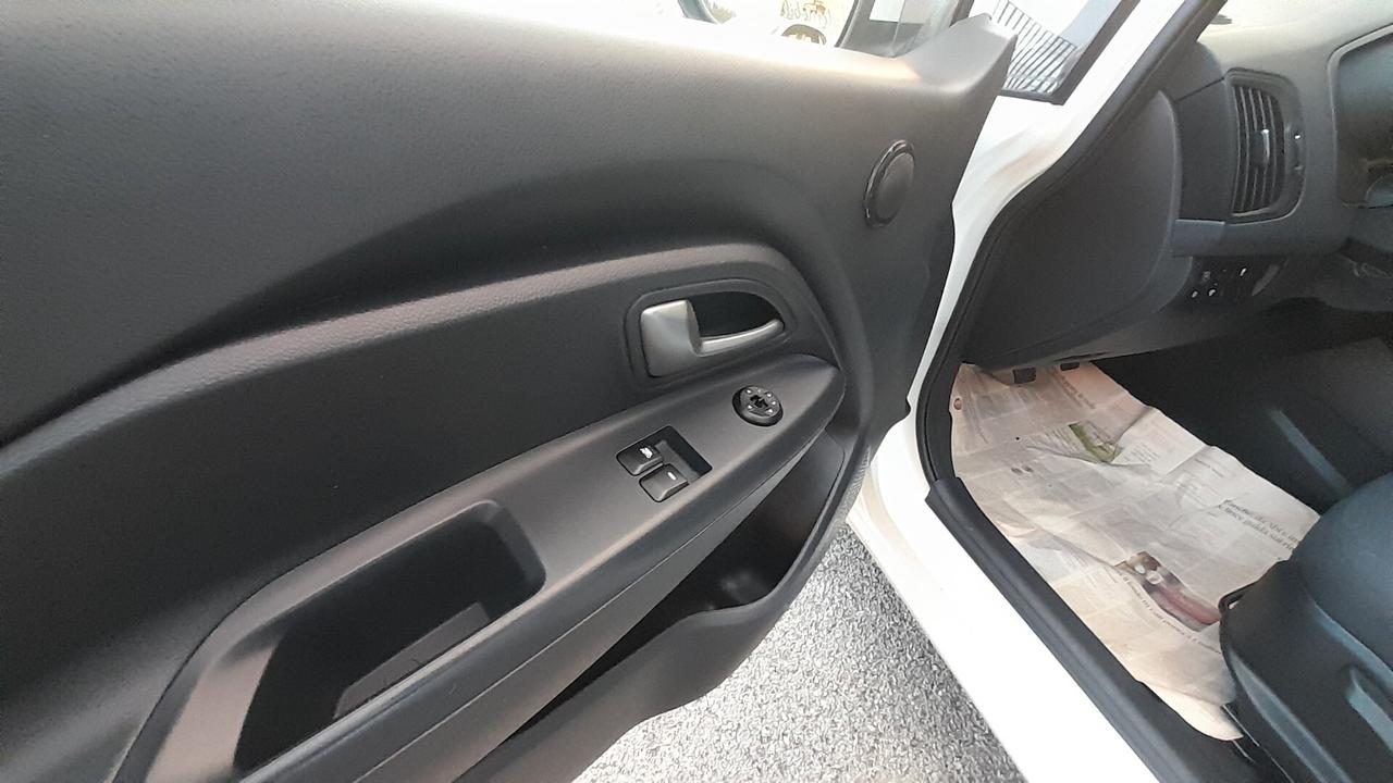 Kia Rio 1.1 CRDi 5p. Cool