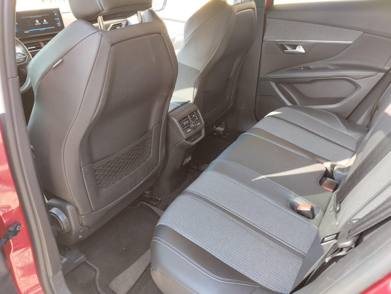 Peugeot 3008 BlueHDi 130 S&S EAT8 Allure Pack
